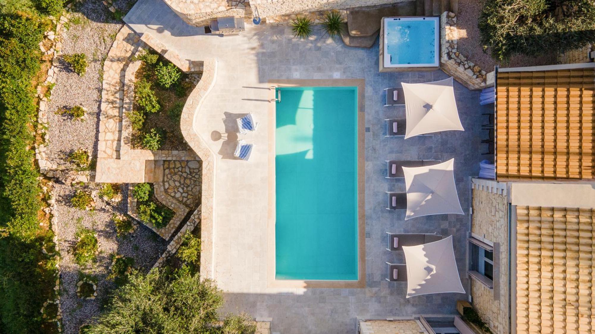 Villa Ionian Stone Luxury In Corfu *