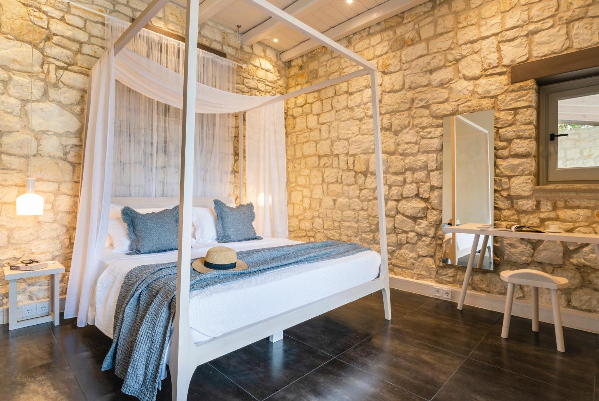 Villa Ionian Stone Luxury In Corfu *
