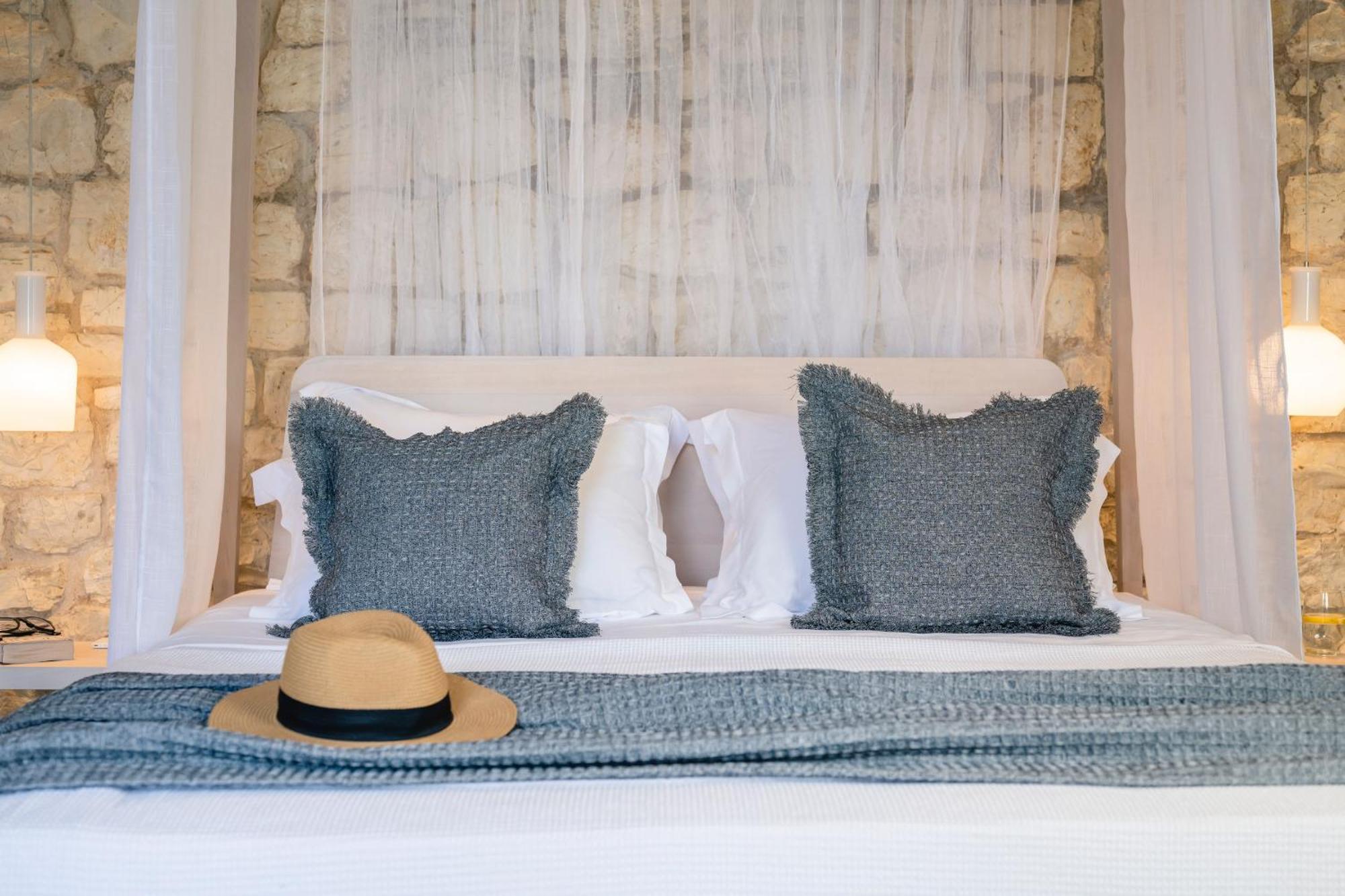 Ionian Stone Luxury In Corfu Pithos