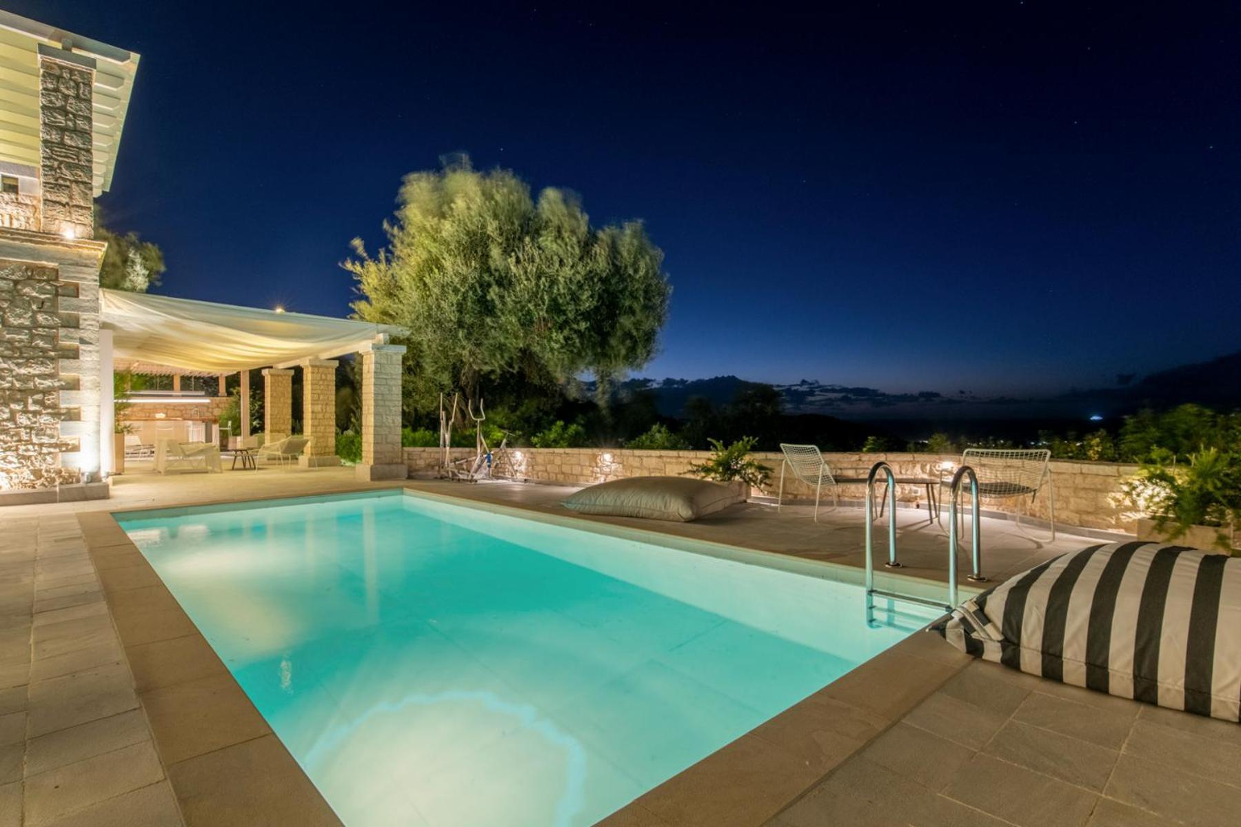 Villa Ionian Stone Luxury In Corfu Pithos