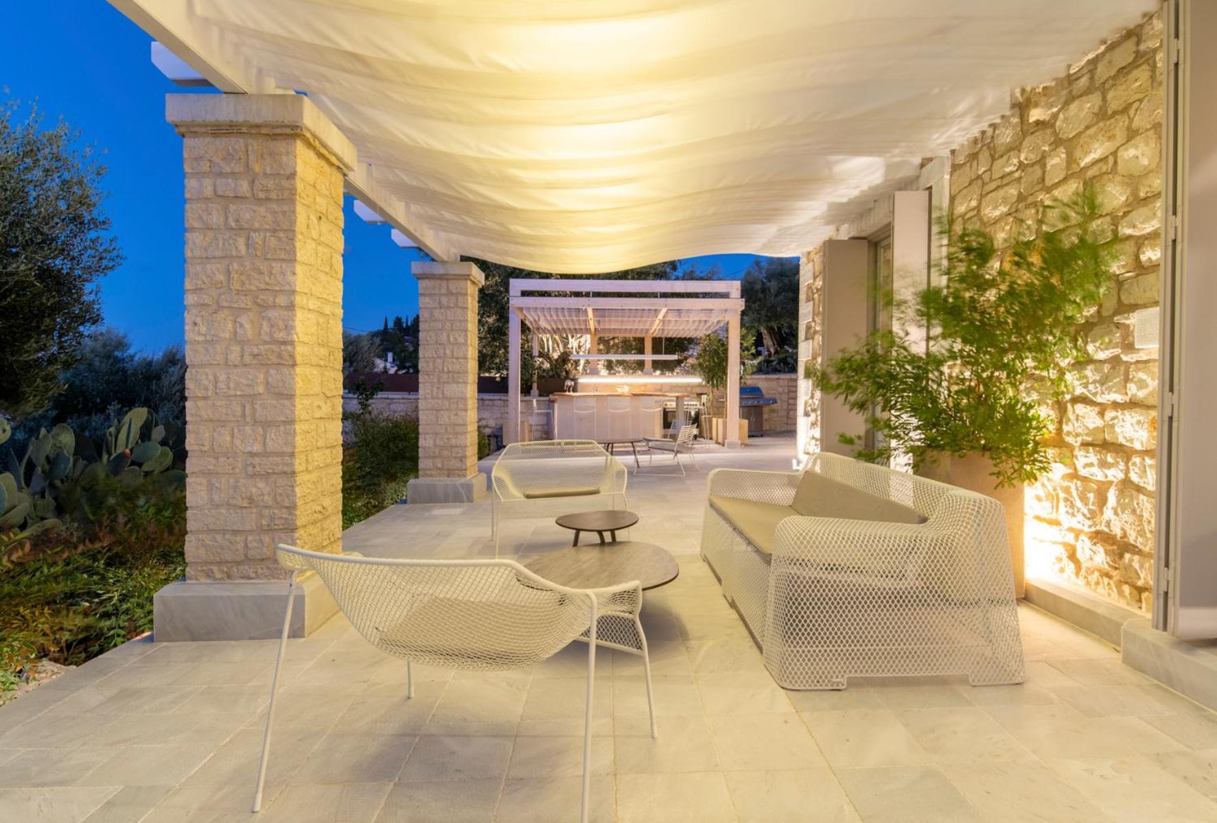 Villa Ionian Stone Luxury In Corfu
