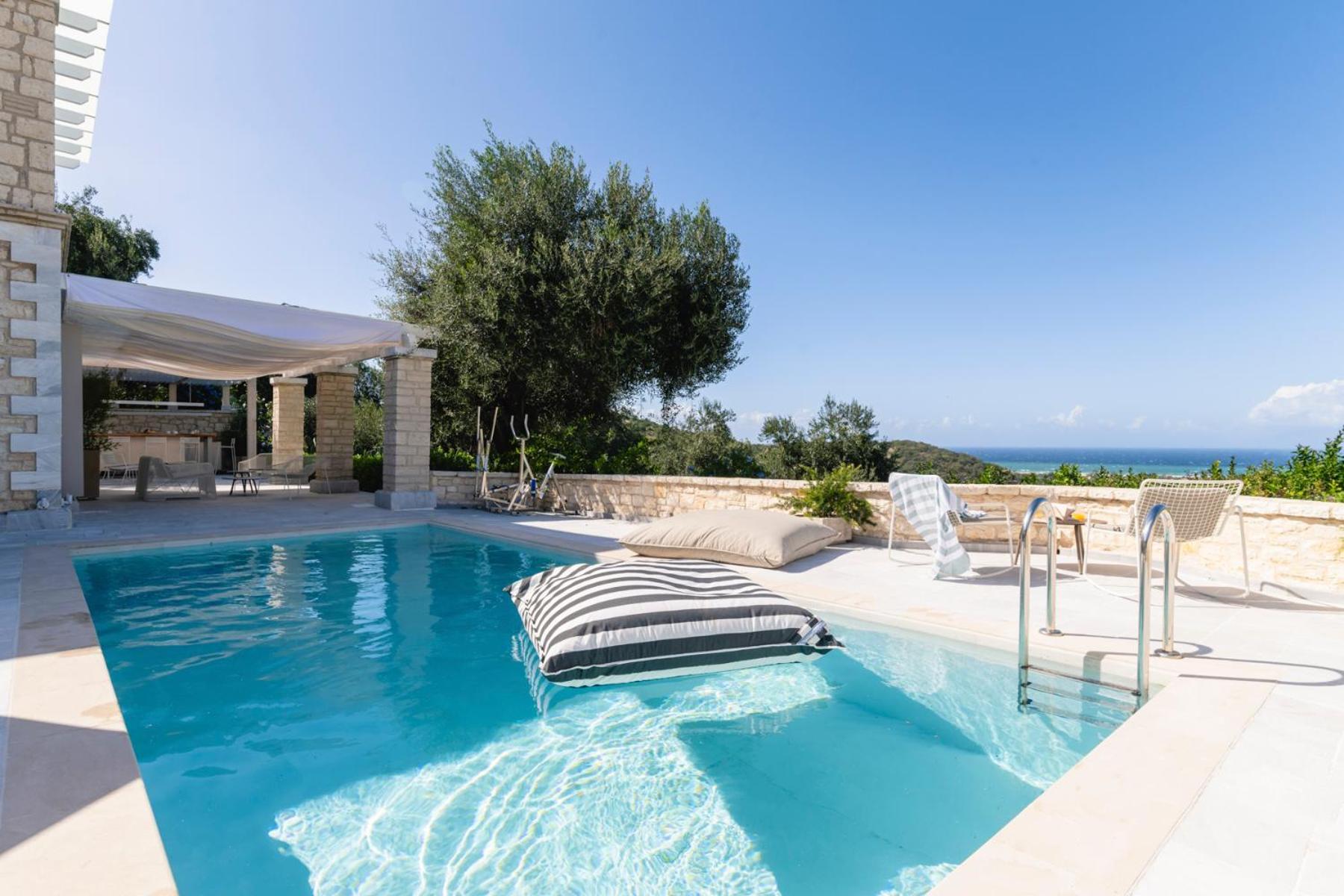 Villa Ionian Stone Luxury In Corfu *